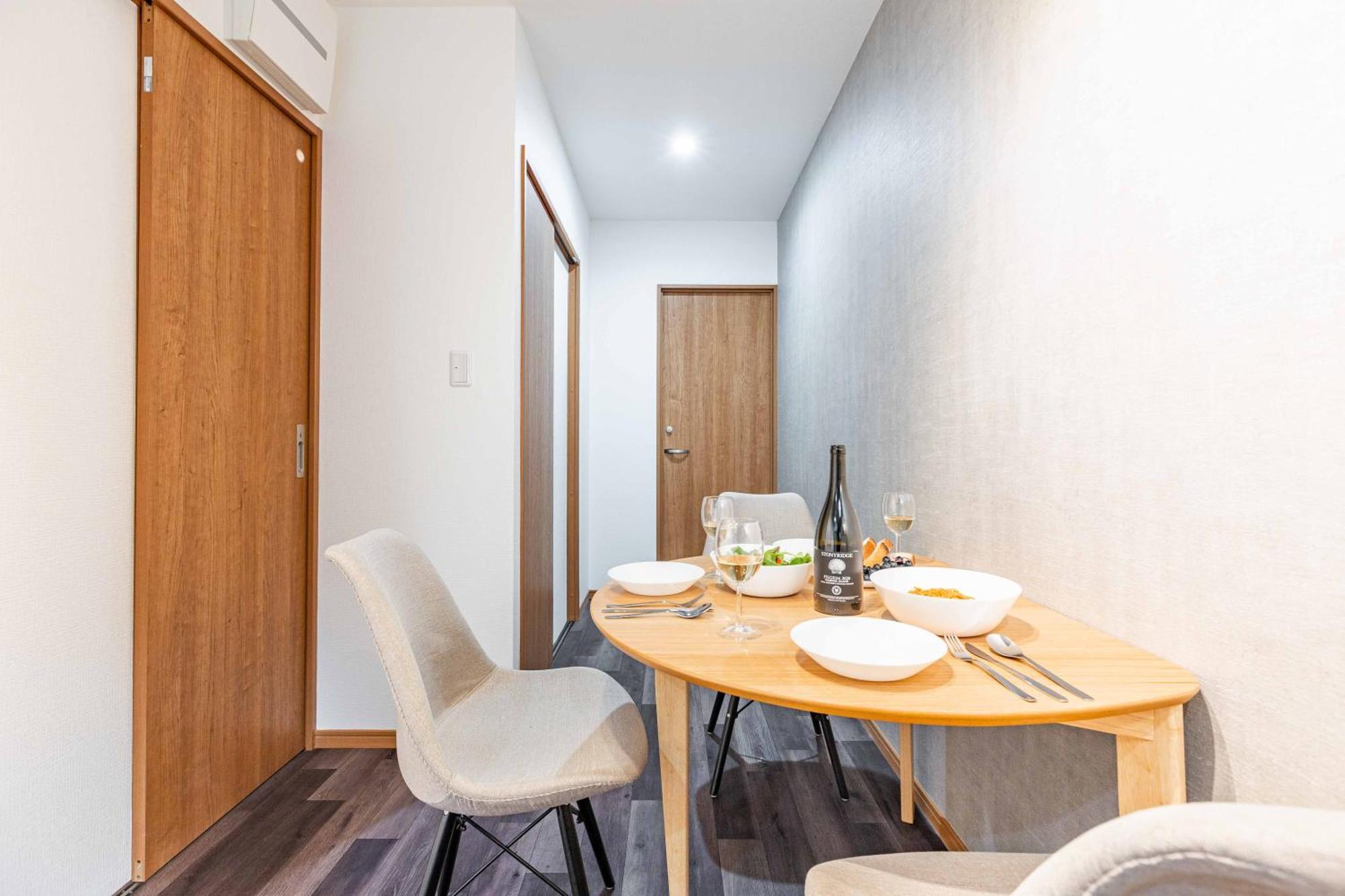 Fleur Sanno Apartment